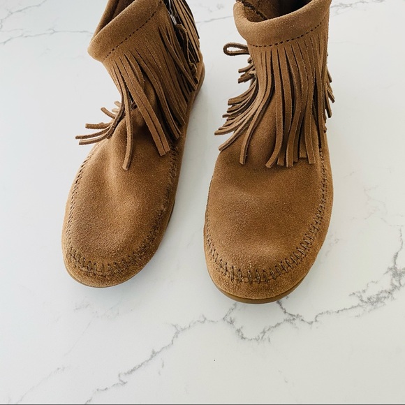 Minnetonka Fringe Hardsole Moccasins - Picture 6 of 10